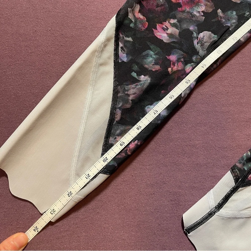 Lululemon Wunder Under Crop HR *Roll Down Scallop Full-On Luxtreme 23